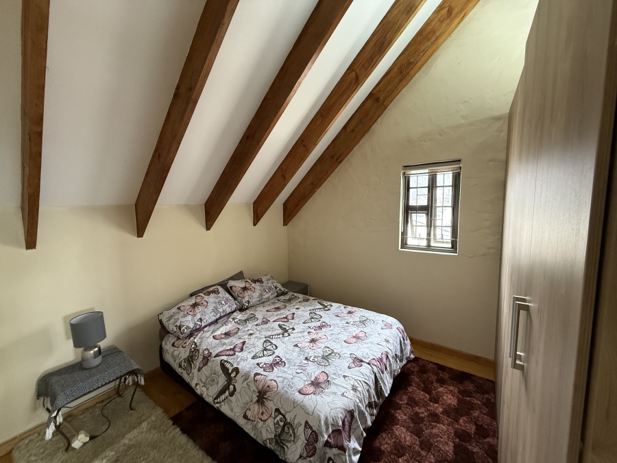 4 Bedroom Property for Sale in Vakansieplaas Western Cape